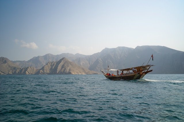 Oman Invites Investors for Liwa Fishery Harbour Project Under PPP Model